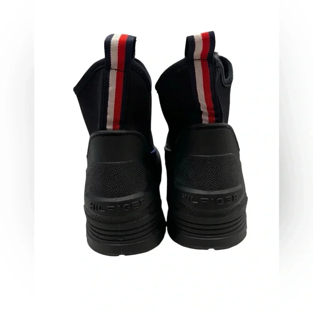 NWOT Tommy Hilfiger Women’s Candid Rain Booties